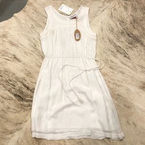 Orient Fashion Sample White Dress